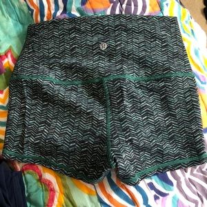 Lululemon hot yoga biker shorts!